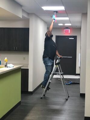 Commercial Cleaning in Houston, TX (1)