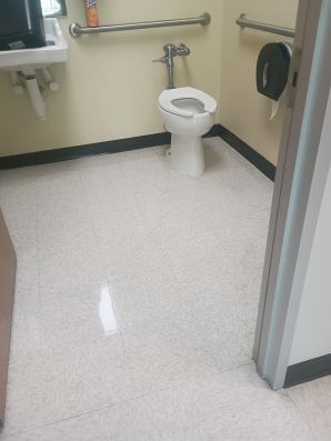 Floor Cleaning in Pasadena, TX (4)