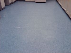 Before & After Floor Stripping & Waxing in Houston, TX (1)